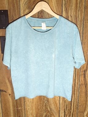 ISC Light Blue Washed Crewneck Short Sleeve Tee Women's Size L
